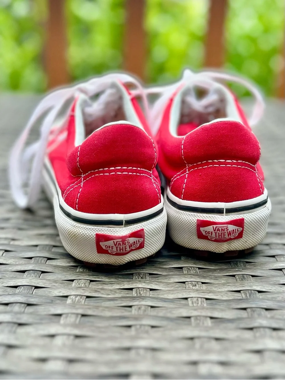 Vans Red Canvas Low-Top Sneakers with White Laces Skater Streetwear Style